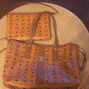 Authentic MCM Liz Reversible Medium Tote